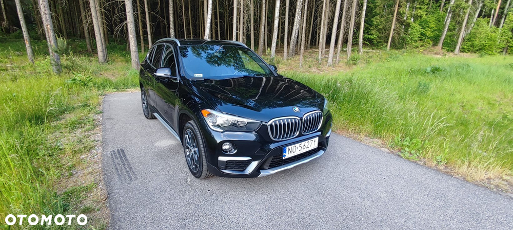 BMW X1 xDrive25i Advantage - 6