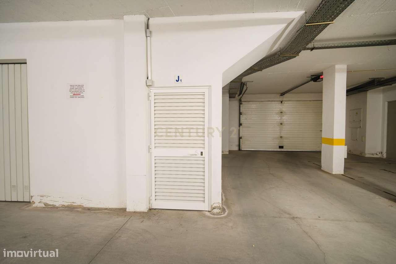 Onde o Mar é Vizinho: Moradia T2+1 com Vista Panorâmica-24