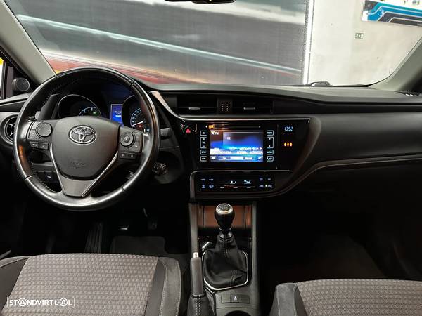 Toyota Auris Touring Sports 1.4 D-4D C.+P.Techo+P.Sport - 14