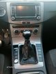 Volkswagen Passat 2.0 TDI Comfortline - 10