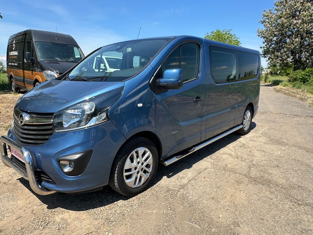 Opel Vivaro 2015