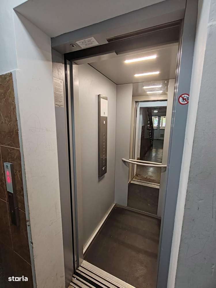 Giurgiului Luica vanzare 2 camere confort 2 liber bloc izolat - Imagine principală: 4/19