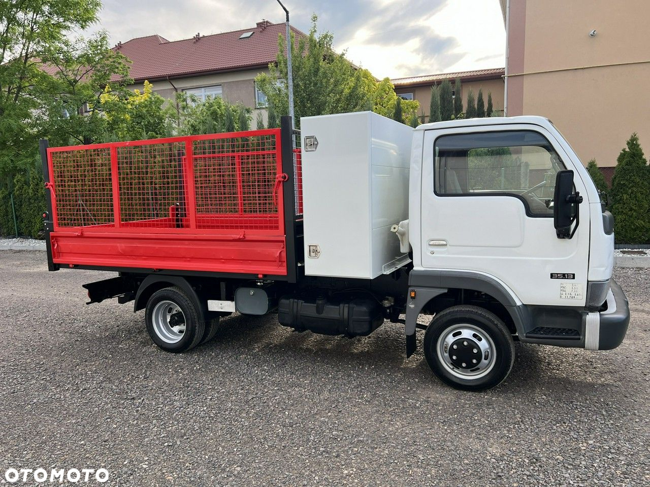 Nissan Cabstar - 18