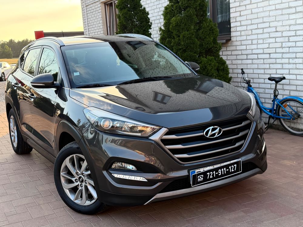 Hyundai Tucson III blue 1.7 CRDi 2WD Intro Edition 2016