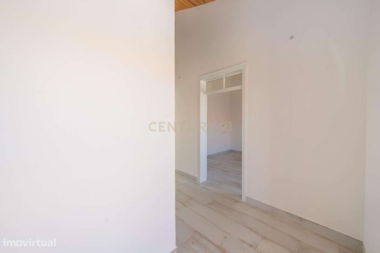 Moradia Térrea com Terraços em Mértola – Habitação ou Investimento-9
