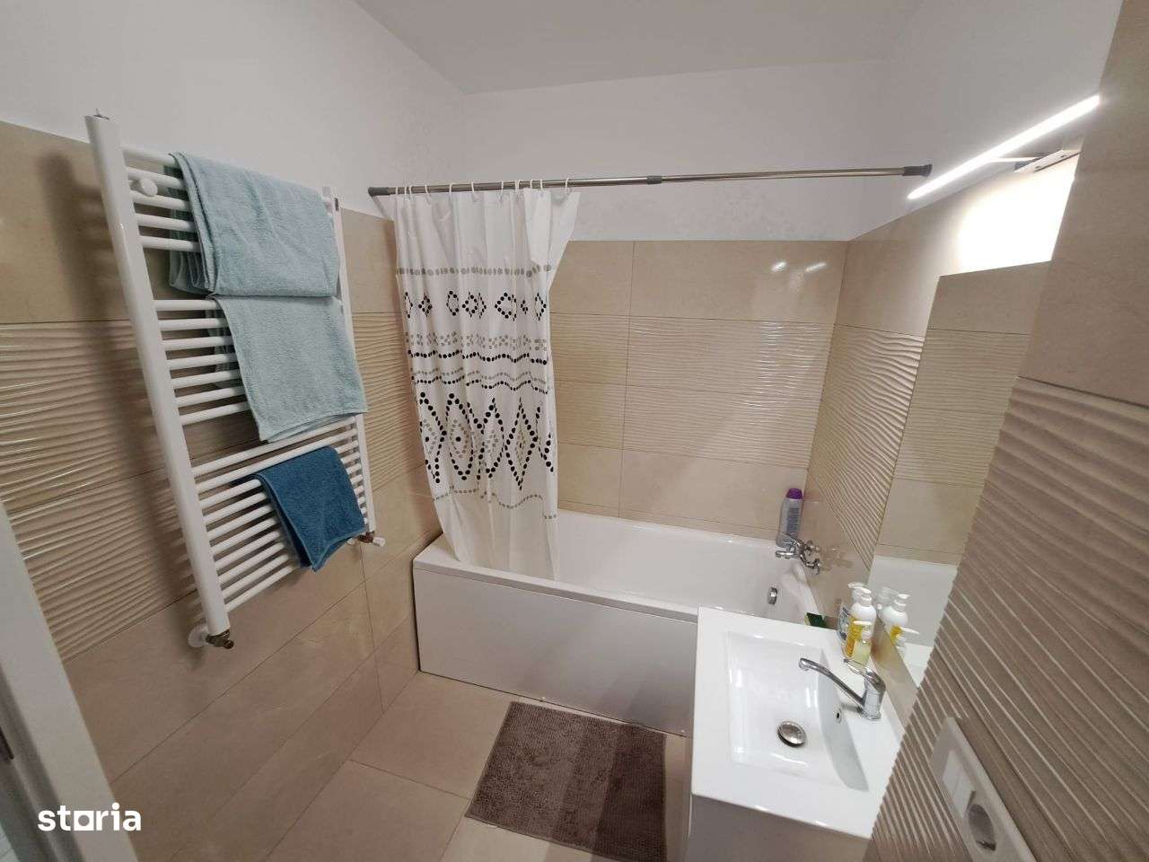 Apartament cu 2 camere structura mare zona Tractorul Coresi-9