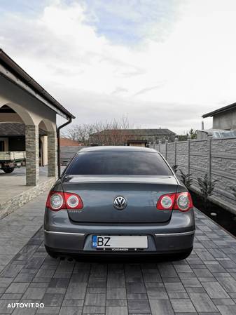 Volkswagen Passat Variant 1.9 TDI Comfortline - 6