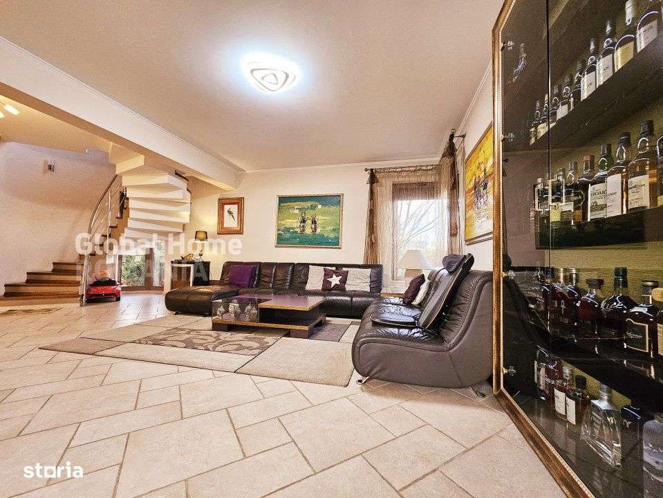 Vila 6 Camere 241 MP | Baneasa - Sisesti | Teren 482 MP | Centrala pro - Imagine principală: 2/19