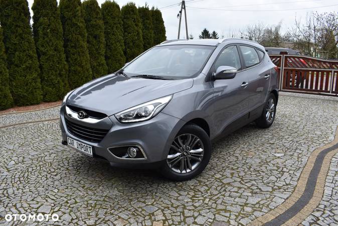 Hyundai ix35 1.6 2WD Fifa World Cup Edition - 18