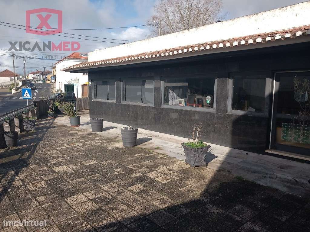 Desenvolvimento Urbano/ 
Habitação e Comercio.-11