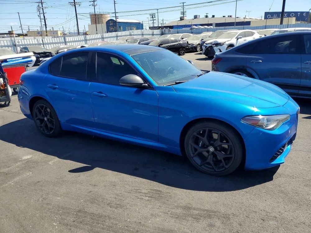Alfa Romeo Giulia 2.0 Turbo 16V AT8-Q4 Ti 2019