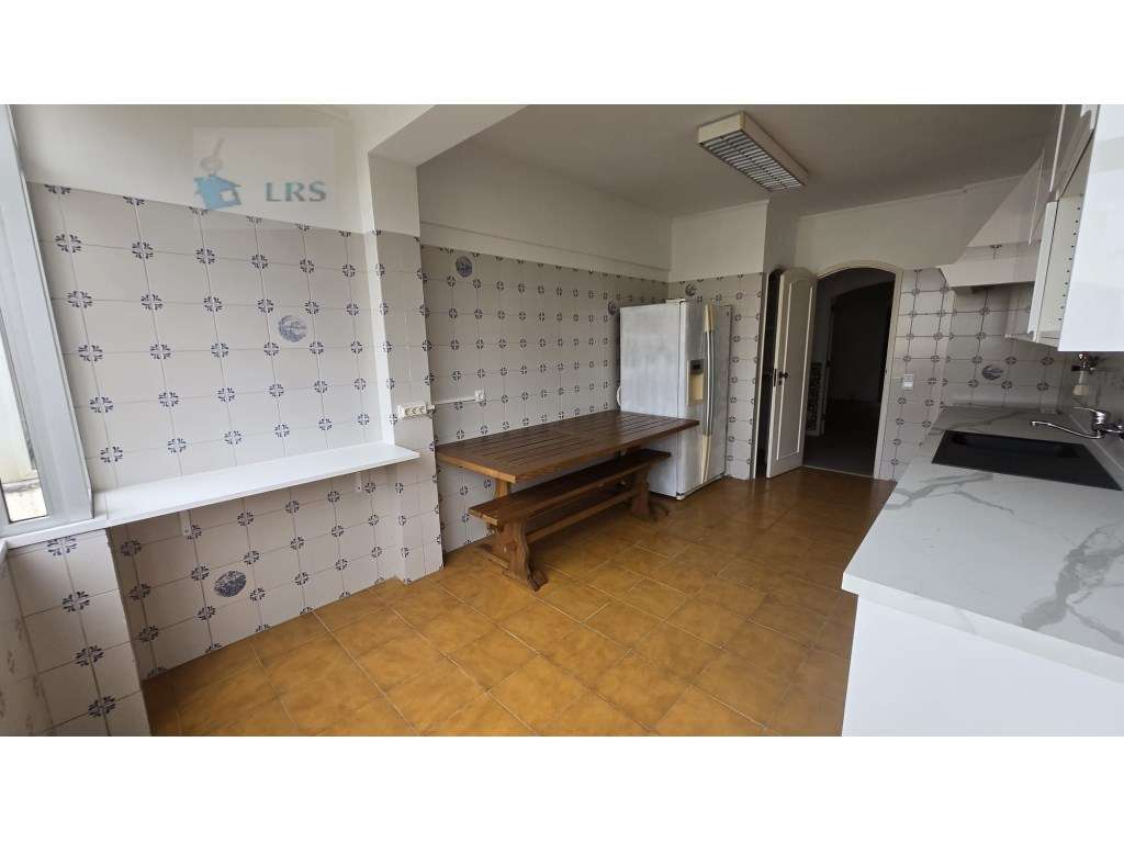 - Quinta da Bicuda, Cascais, T2 em bom estado . 
Excelente T2 na Q...-8