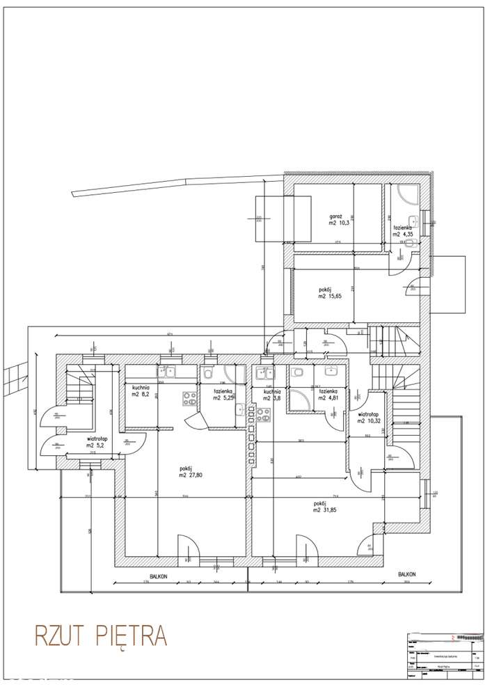 Dom z sześcioma apartamentami-18