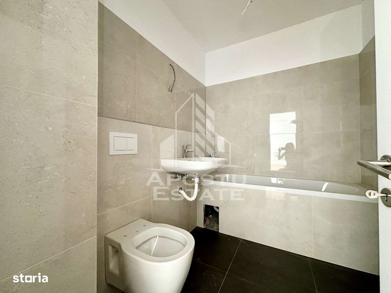 Apartamente de vanzare cu 2 camere, predare la cheie, Torontalului-9