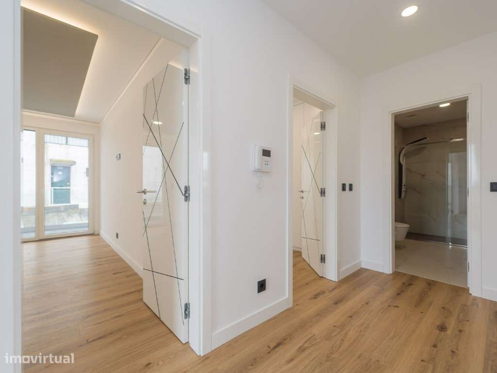 MORADIA NOVA T4 COM PISCINA - SERRA DE CASAL DE CAMBRA-19