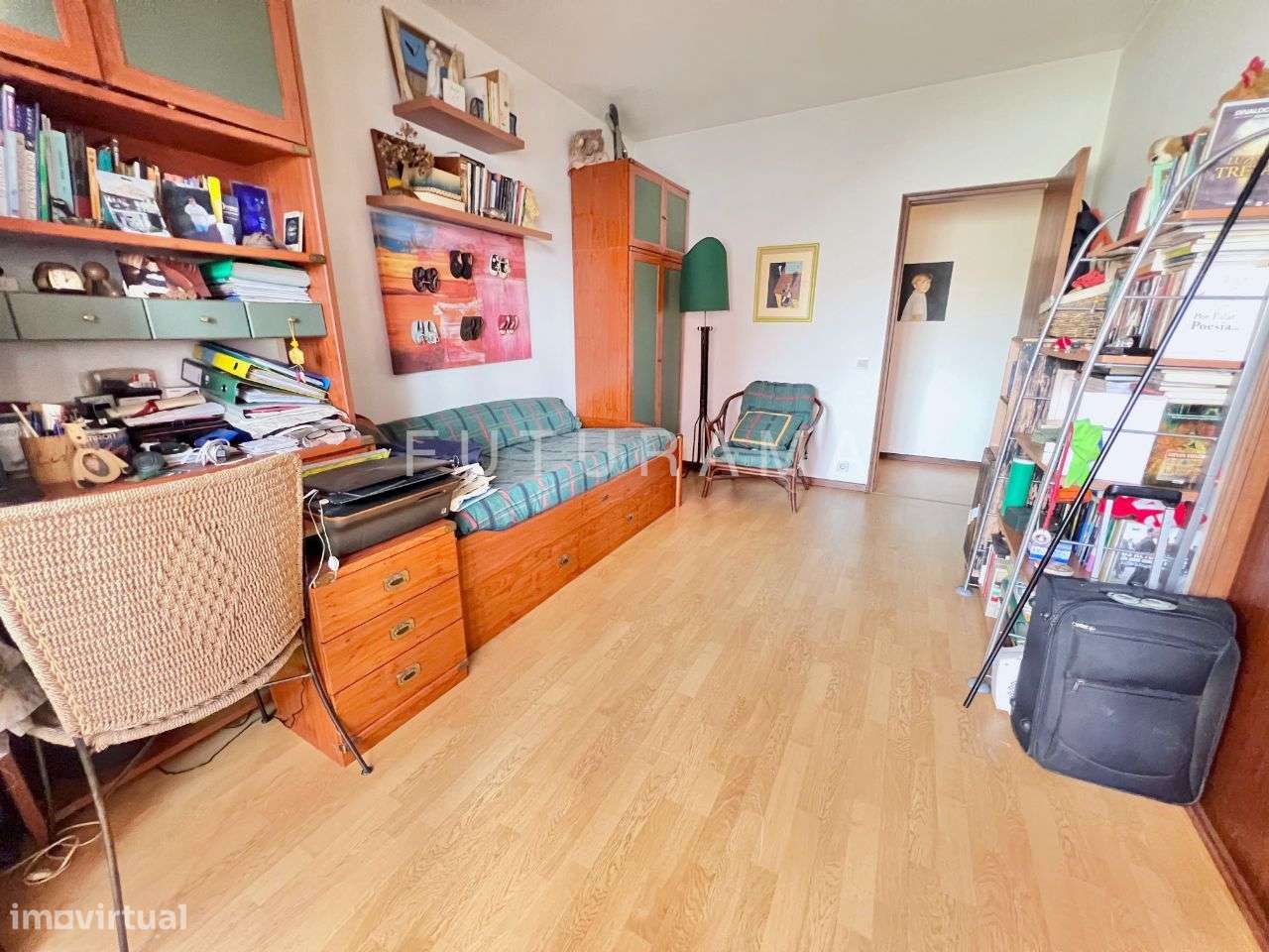 Apartamento T3 na Torre Londres, nas Palmeiras - Oeiras-24