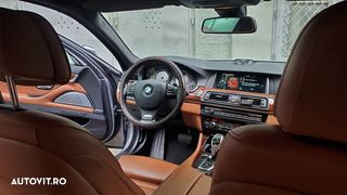 BMW Seria 5 525d xDrive Sport-Aut.