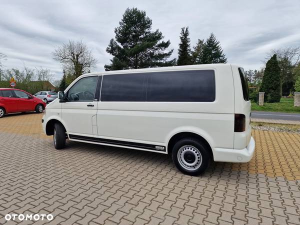 Volkswagen Caravelle - 20