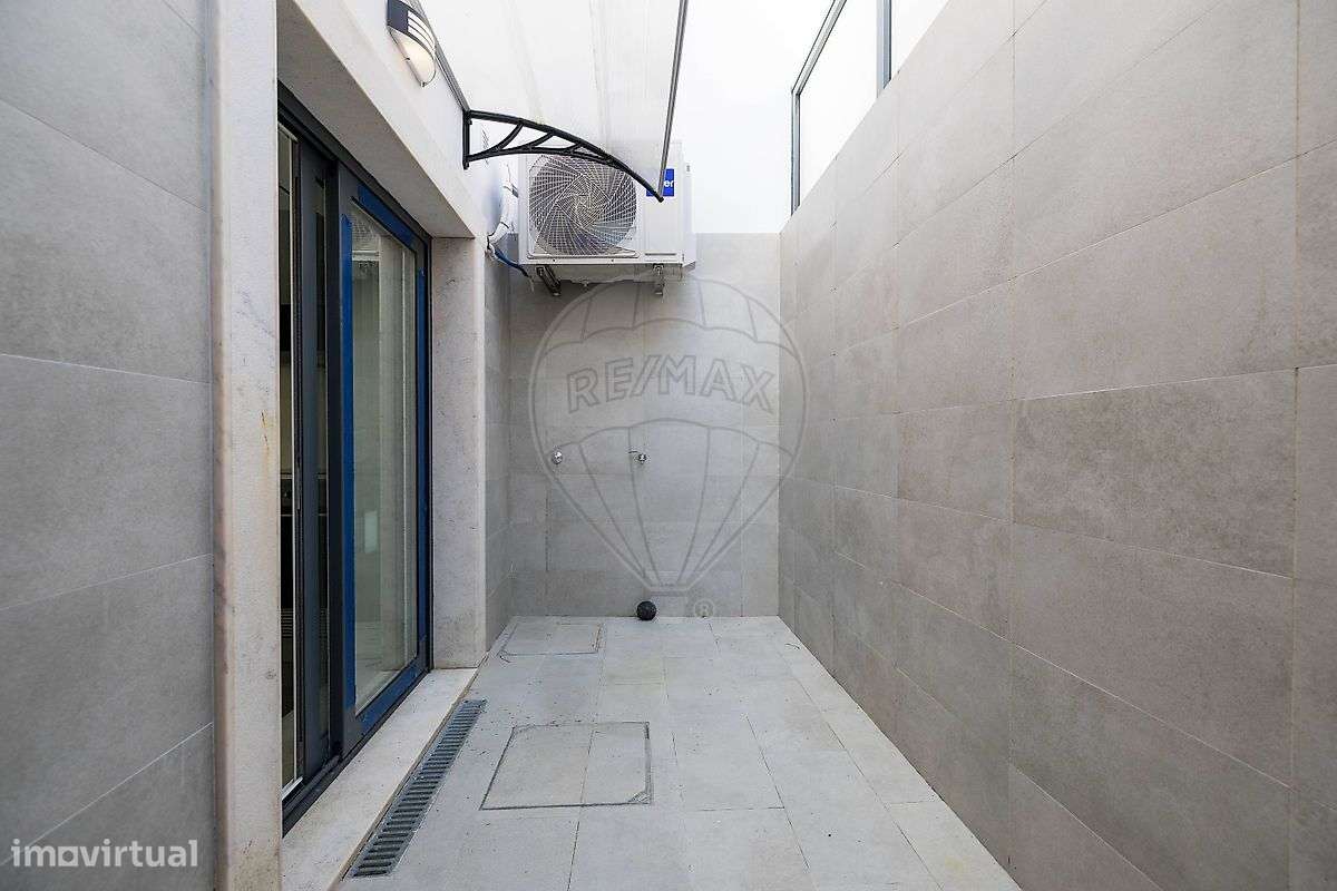 Moradia T2 para venda-28