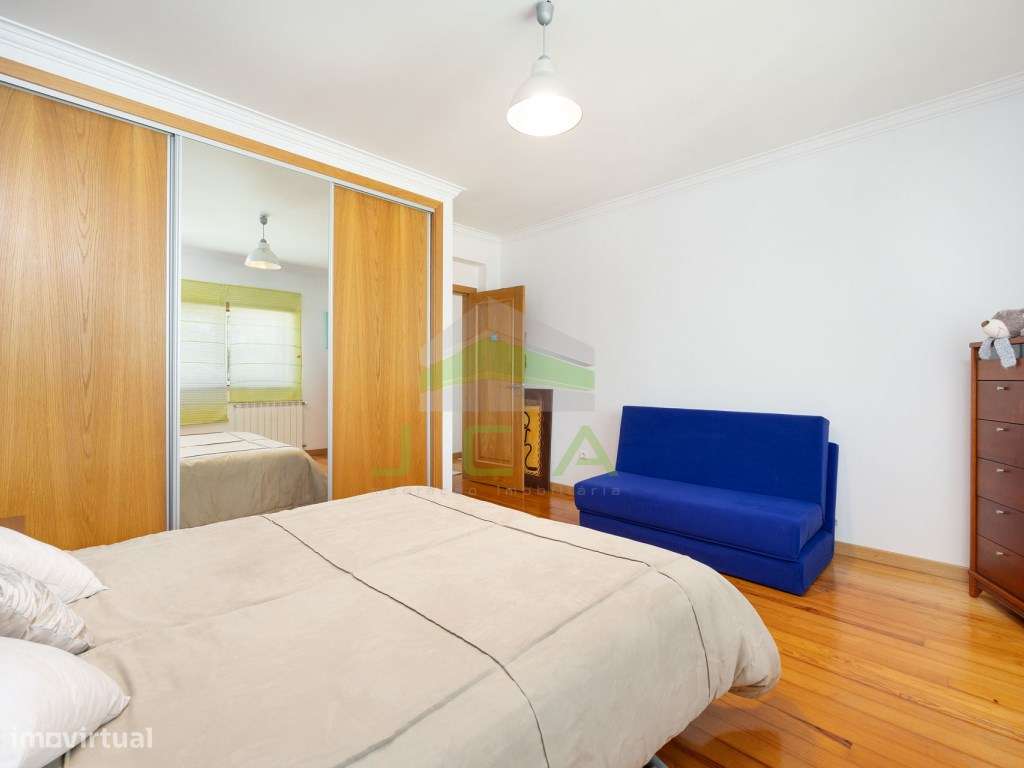 Moradia V4 com piscina e terreno a 15min de Leiria-24