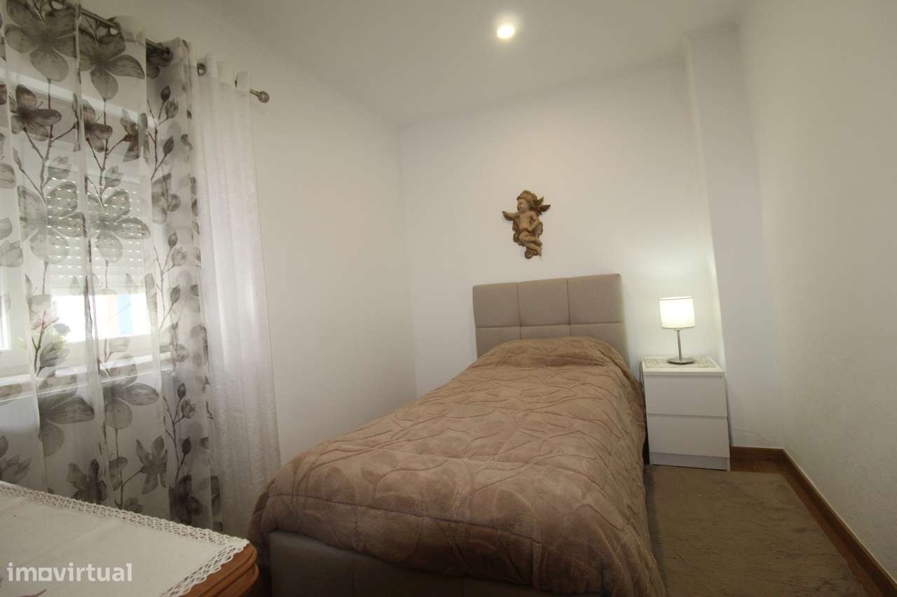 Moradia, 2 quartos, Torres Novas-2