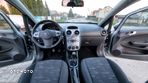 Opel Corsa 1.4 16V Cosmo - 7