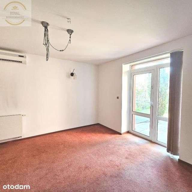 Dom wolnostojący, garaż dwustanowiskowy-7