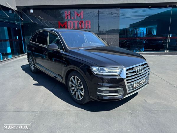 Audi Q7 3.0 TDi quattro S-line Tiptronic 7L - 1