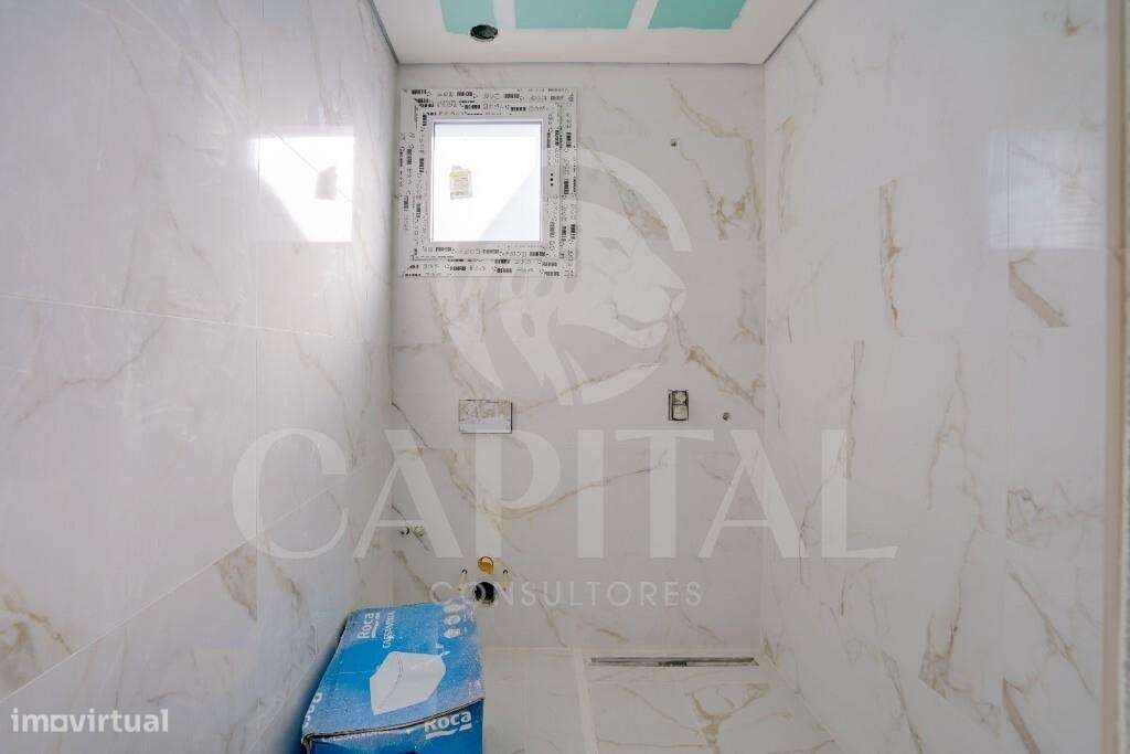 Moradia V3 Isolada com Piscina – Nova – Abrunheira-43