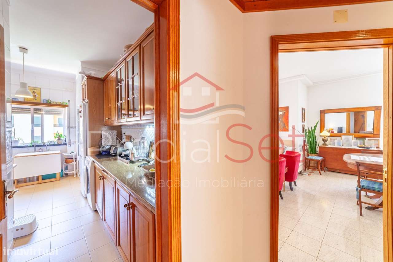 Apartamento T3 vista Rio - Colinas de São Francisco - Setúbal-22