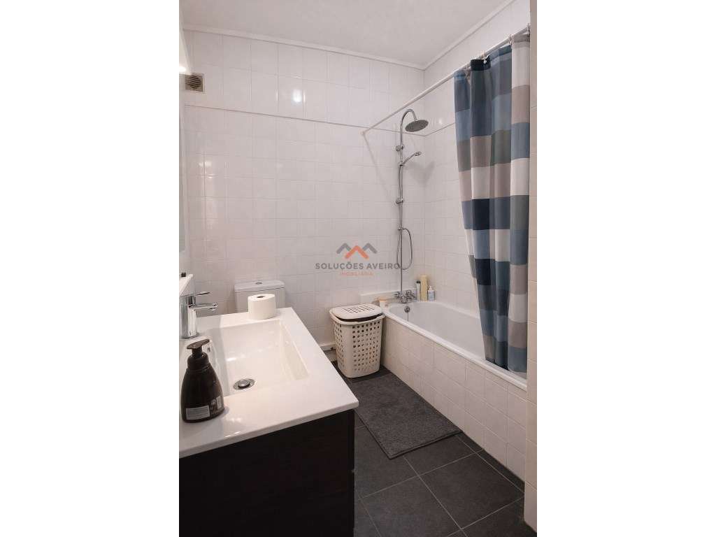 Apartamento T3 em Azurva-10