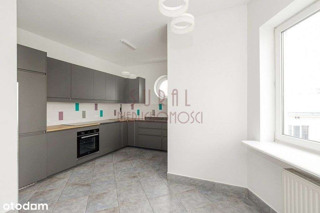 Różana / balkon / winda / garaż-1