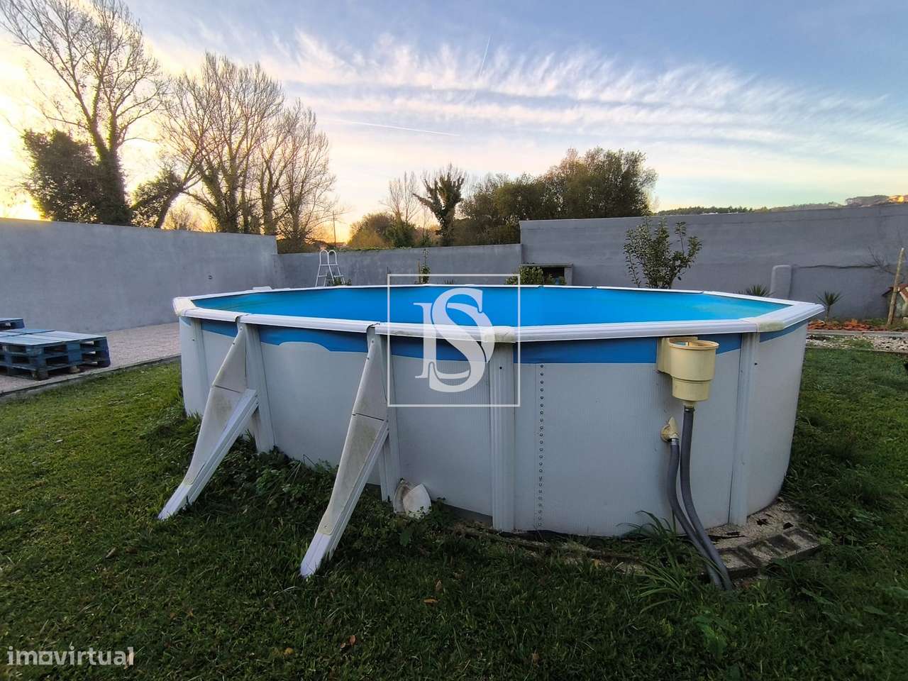 Moradia Isolada T3 em Vilar de Andorinho-27