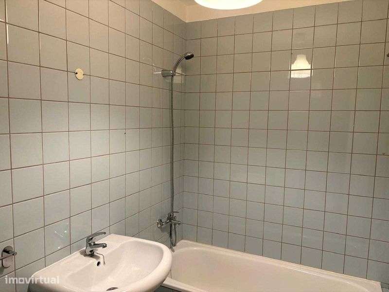 Apartamento t4 com terraço - Grande imagem: 4/12