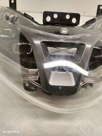 REFLEKTOR LAMPA FULL LED BMW CE04 - 5