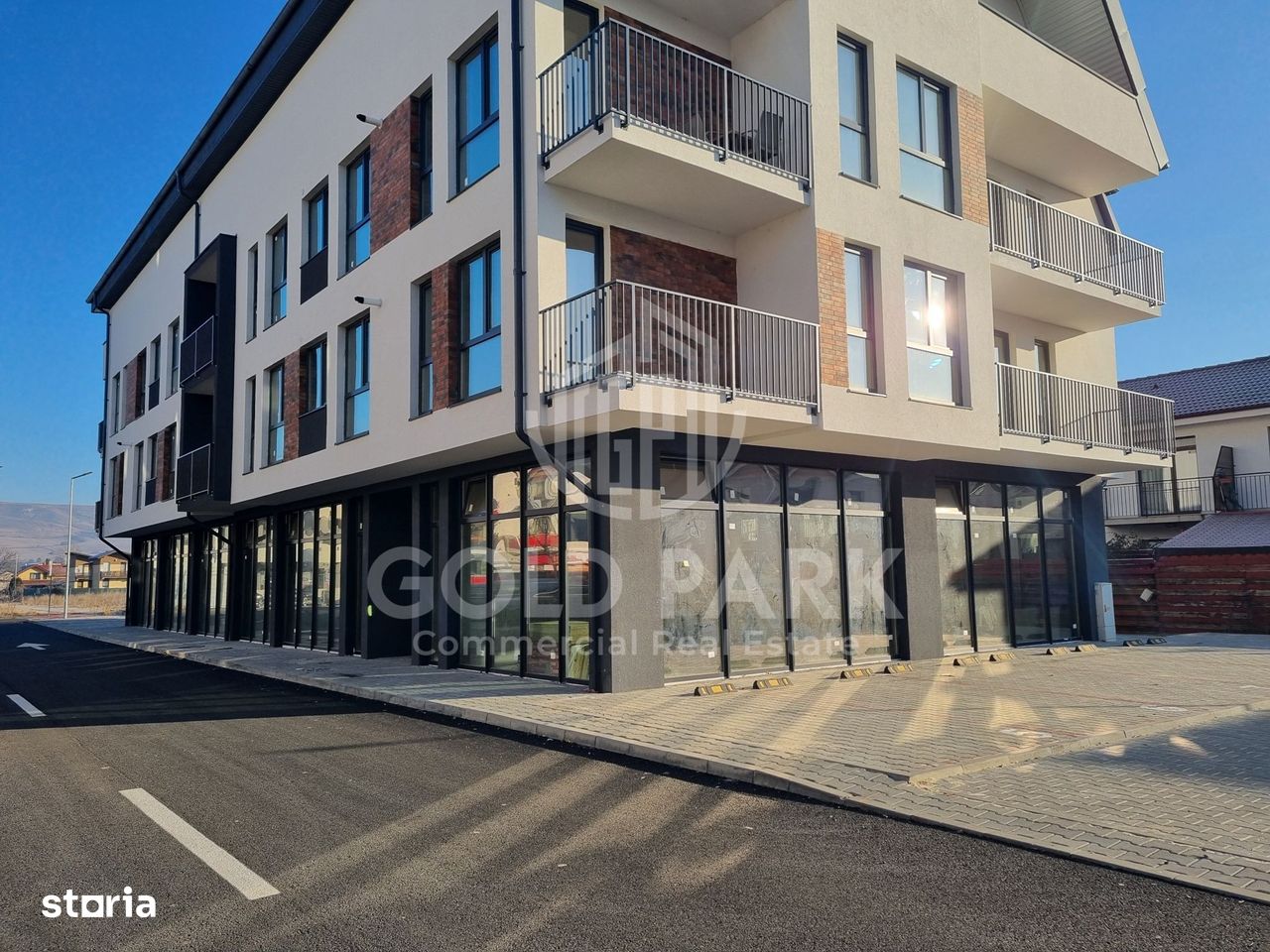 Spatiu Comercial - Zona Floresti - 80 mp - Bloc Nou  - VITRINA MARE - Imagine principală: 1/19