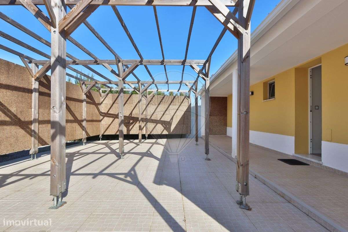 Moradia T4 para venda-19