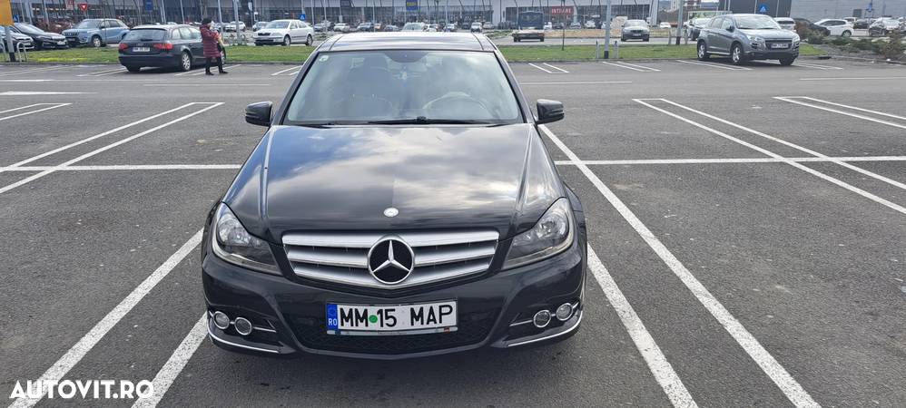 Mercedes-Benz C 200 CDI BlueEFFICIENCY - 10