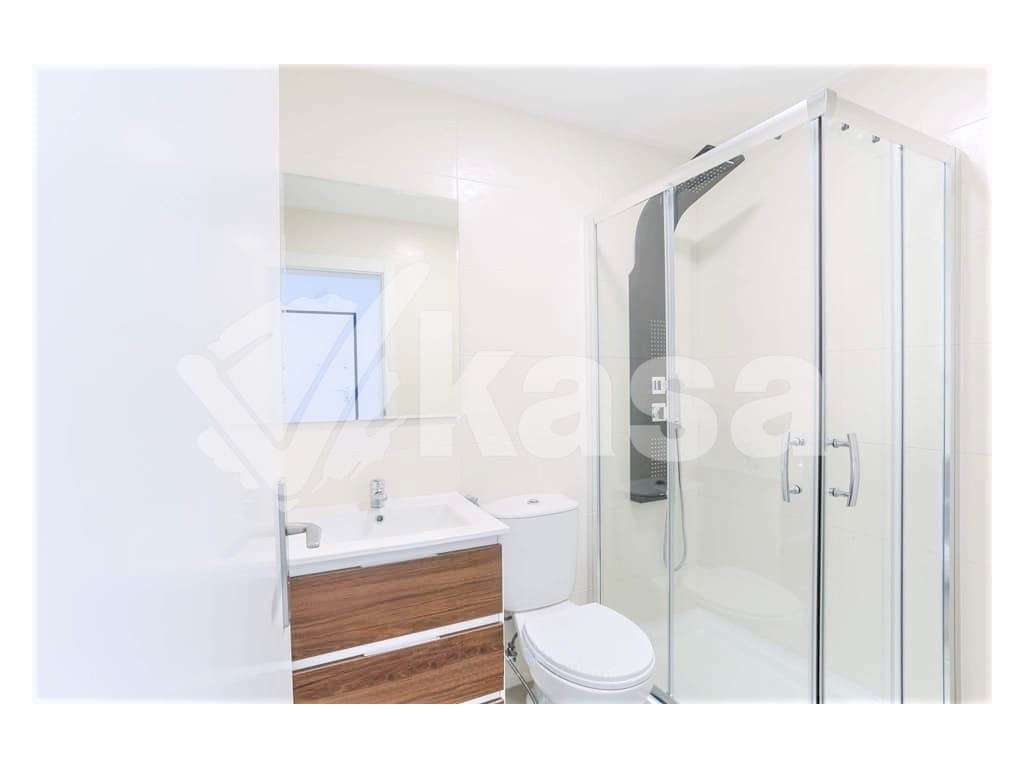 T1 com Quintal e Acabamentos Novos - Ideal para Habitação ou Invest...-5