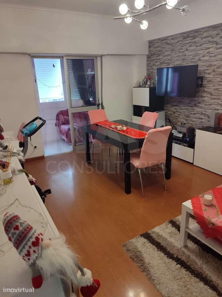Apartamento T2 no Forte da Casa - Grande imagem: 5/27