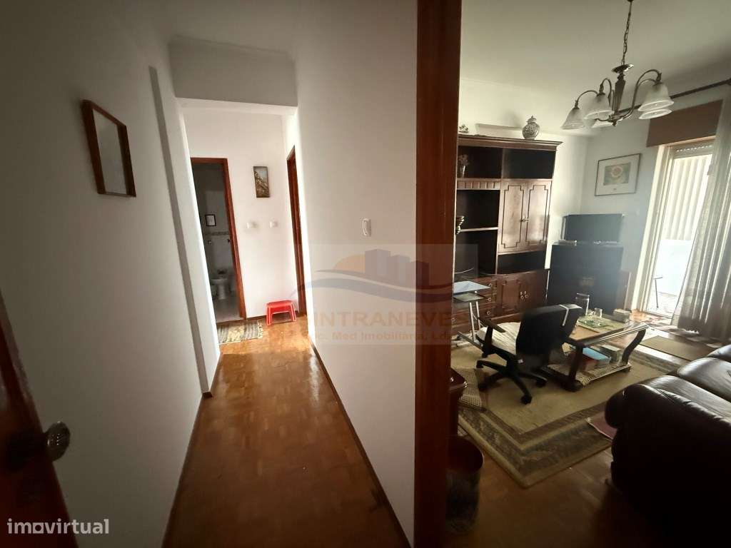 com Excelente Luminosidade | 5.º Andar com Elevador | Pronto a Habi... - Grande imagem: 2/12