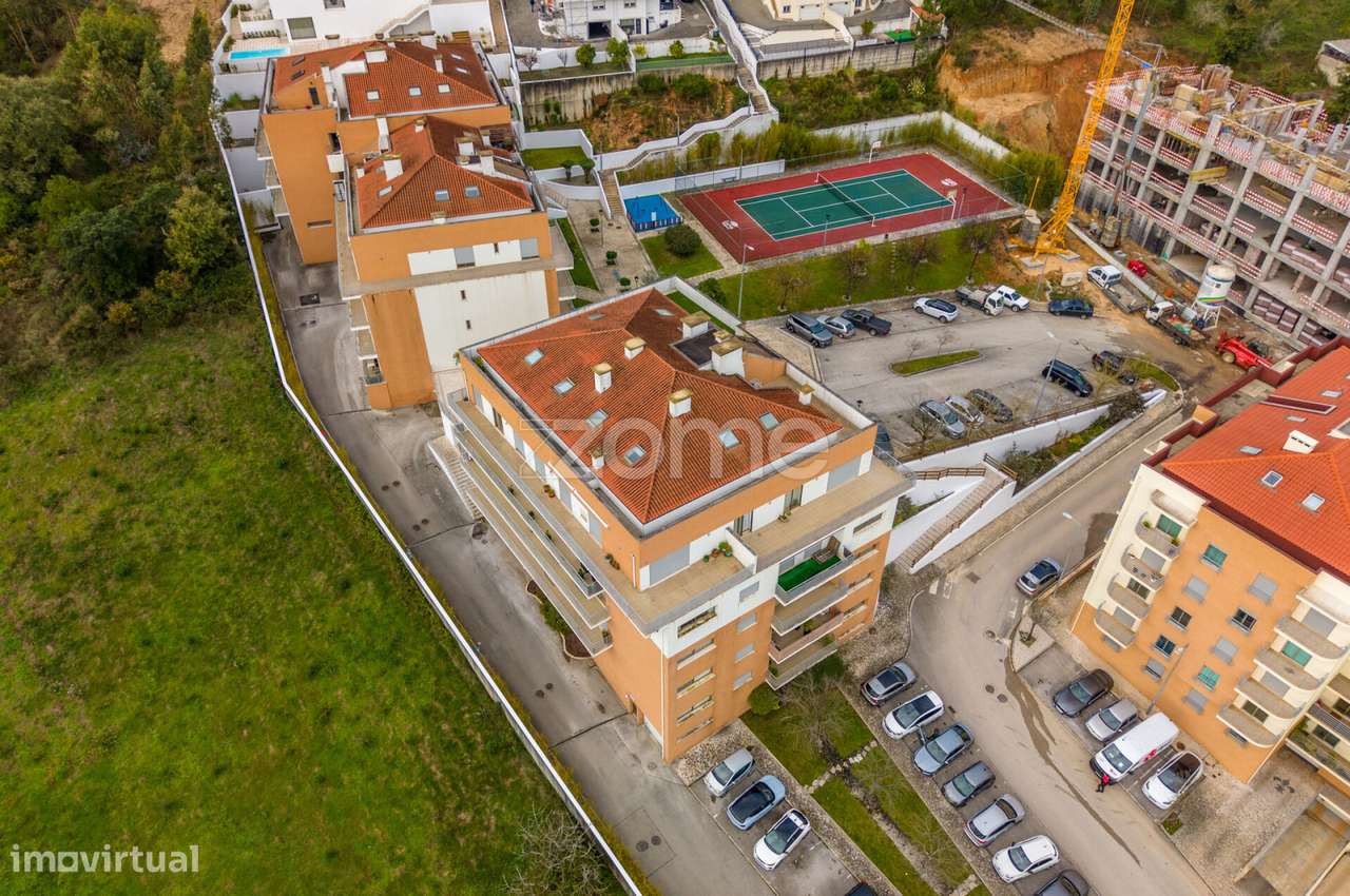 Apartamento T2 no Edifício Eden - Leiria-42