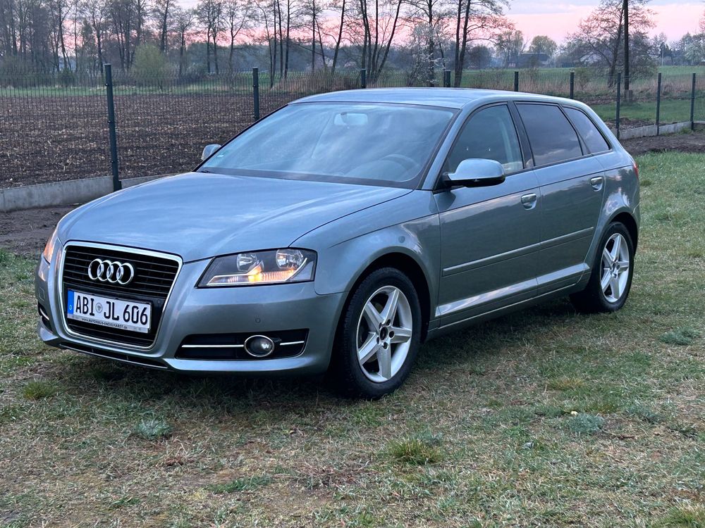 Audi A3 8P 1.2 TFSI S tronic Ambiente 2012