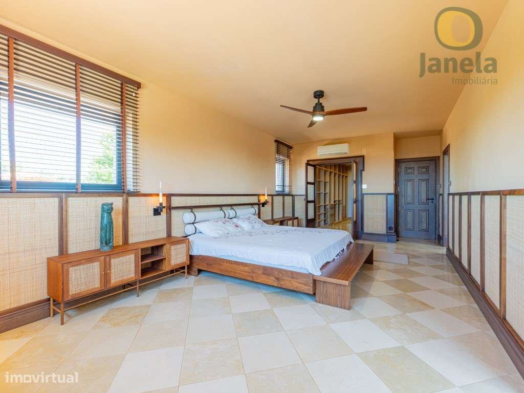 Encantadora Moradia T5 com vista Mar e Golfe, inserida num cenário ...-6