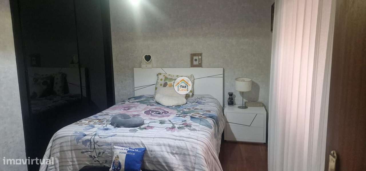 Moradia T3 restaurada em Meinedo – Conforto e luminosidade num só luga - Grande imagem: 4/21