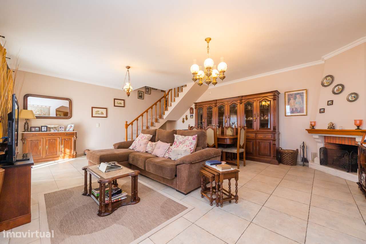 Moradia 3 Quartos - Geminada - Ramada-6