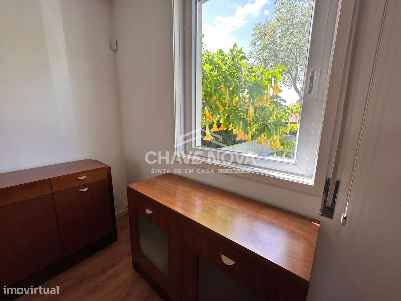 Moradia Geminada V2+1 c/ Logradouro na Senhora da Hora-13