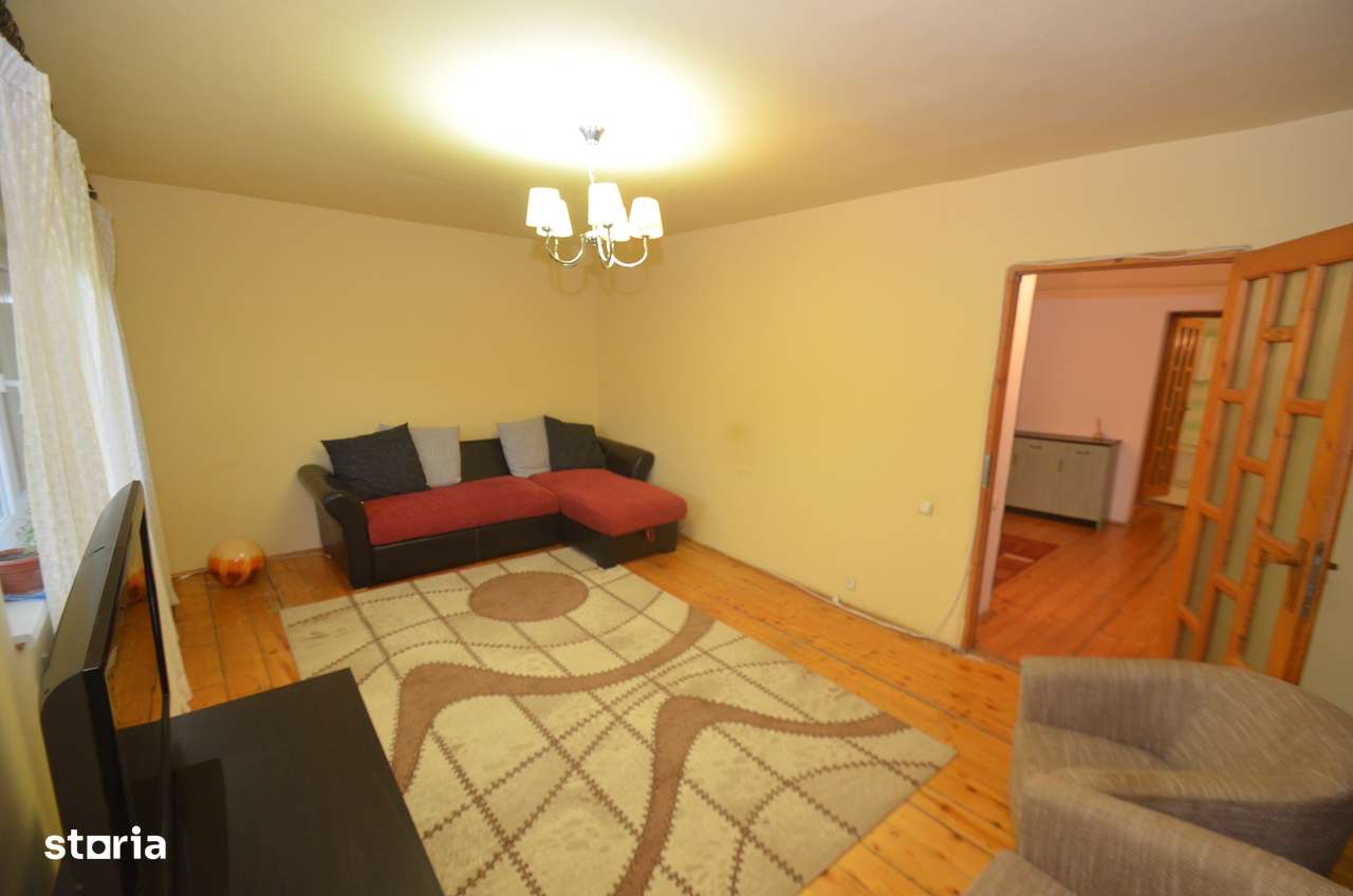 Apartament cu 2 camere decomandat Steaua-6