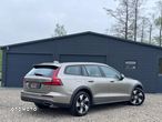 Volvo V60 Cross Country D4 AWD Geartronic Pro - 7