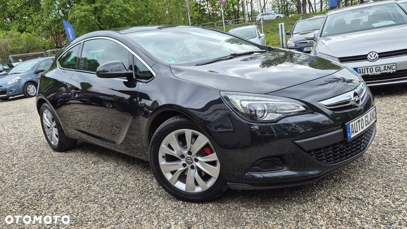 Opel Astra GTC 1.4 Turbo - 34